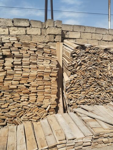 Çornıy pol: Çornıy pol — 4