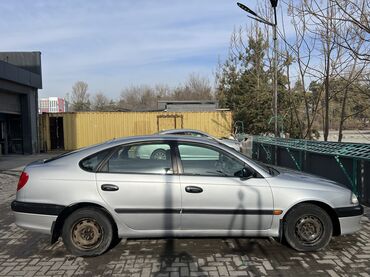Toyota: Toyota Avensis: 1998 г., 1.8 л, Бензин, Хэтчбэк — 4
