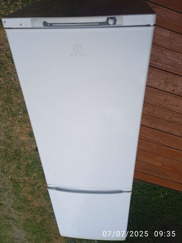 beko dfn 26424 x: Б/у 2 двери Indesit Холодильник Продажа, цвет - Белый at lalafo.az beko dfn 26424 x: Б/у 2 двери Indesit Холодильник Продажа, цвет - Белый