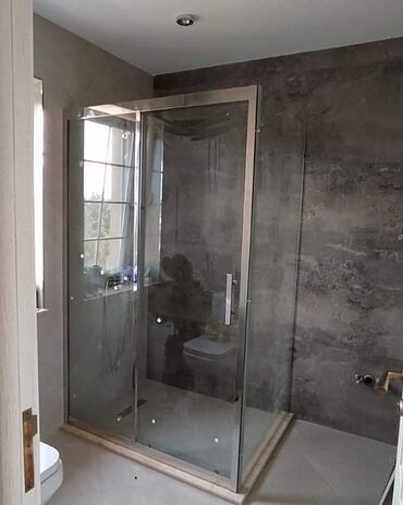Duş kabinaları, arakəsmələr: Yeni Arakəsmə, Künc üçün, Pulsuz çatdırılma — 22