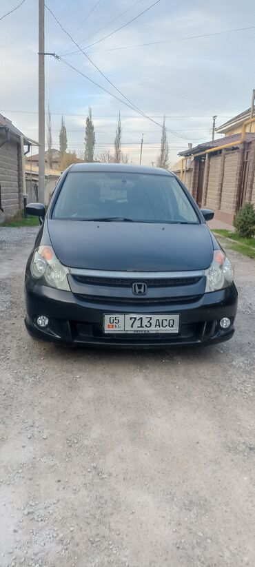 готовый бизнес маникюрный салон: Honda Stream: 2004 г., 1.7 л, Автомат, Бензин, Вэн/Минивэн