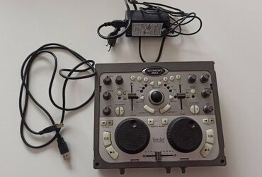 Mini disk plejeri: Prodajem Hercules DJ Console MK2 ) kompaktan DJ kontroler / mikseta sa — 5