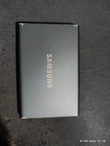 проекти: Внешний твердотельный накопитель Samsung Portable SSD T7 — 2 ТБ — 1