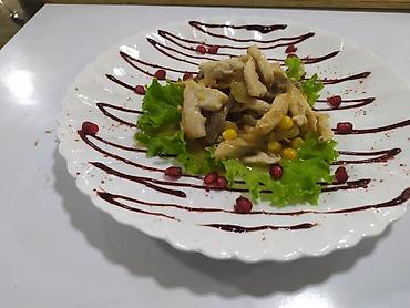 Повара: Ющю работу . Повар универсал.Стаж имеется.
С ежедневным расчётом — 8