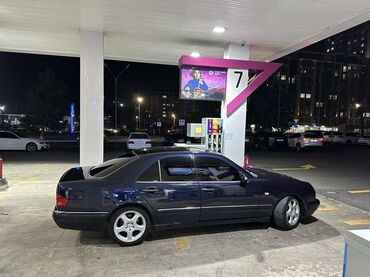 Mercedes-Benz: Mercedes-Benz E-Class: 1998 г., 3.2 л, Автомат, Бензин, Седан — 2