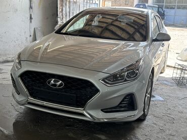 Hyundai: Hyundai Sonata: 2019 г., 2 л, Автомат, Газ, Бус