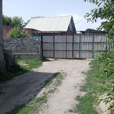 частный дом кант: Дача, 40 м², 2 комнаты, Собственник