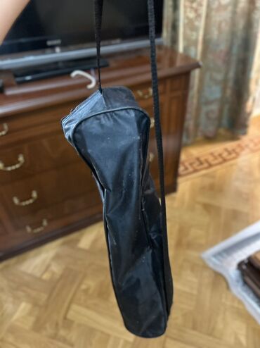 Другие аксессуары для фото/видео: Продаю ШТАТИВ прочный и практичный на железной ножках Штатив Jmary с — 31