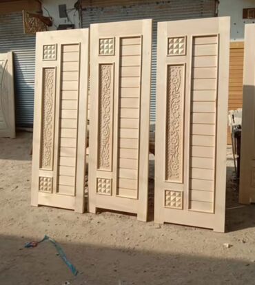 Otaq qapıları: Taxta qapılar – klassik oyma dizaynlar Məhsul təsviri: - Material — 1