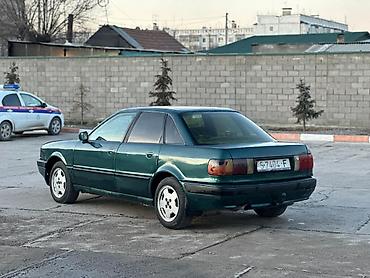 Audi: Audi 80: 1992 г., Механика, Бензин, Седан — 4
