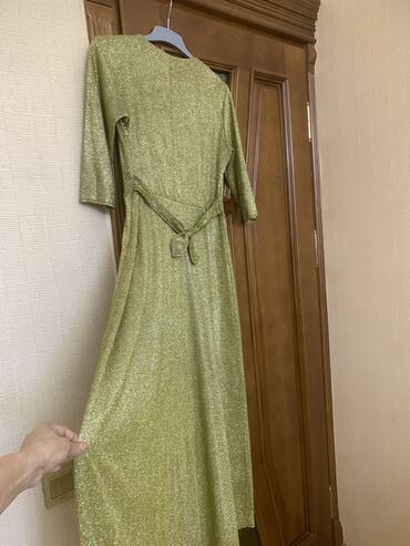 zerli donlar: Вечернее платье, Макси, 4XL (EU 48)