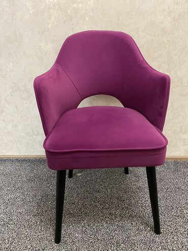 мебель кресла: Комплект офисной мебели, Стул, Кресло, Диван, цвет - Фиолетовый, Новый