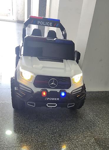 Uşaq üçün elektrik maşınları: Uşaq üçün akkumulyatorlu polis maşını (4x4 jeep / Mercedes stili) — 2