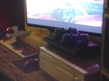 приставка игровой: Playstation 3 Взломанная 500GB - можно качать любые игры прямо из
