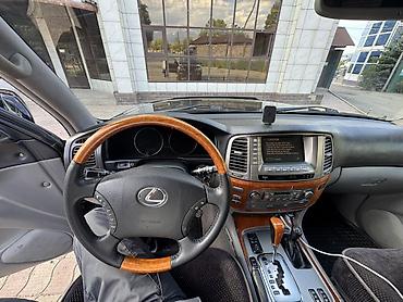 решетка для: Lexus LX: 2005 г., 4.7 л, Автомат, Газ, Внедорожник — 4