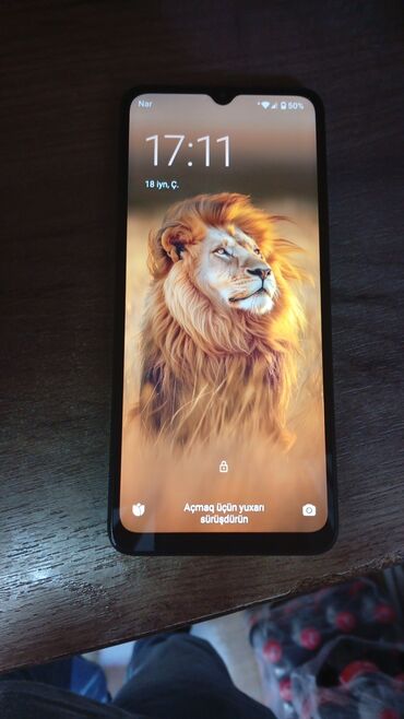 продаю айфон х: Xiaomi Redmi 5, 128 ГБ, цвет - Черный, 
 Отпечаток пальца