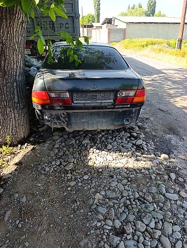 Toyota Carina E (седан) — на разбор на запчасти продаю как есть на — 1