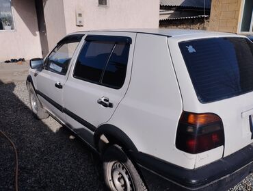 w140 салон: Volkswagen Golf: 1992 г., 1.9 л, Механика, Дизель, Хэтчбэк