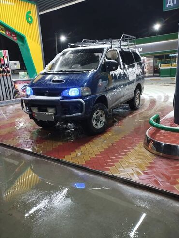 сколько стоит квадроцикл: Mitsubishi Delica: 1996 г., 2.8 л, Автомат, Дизель, Минивэн