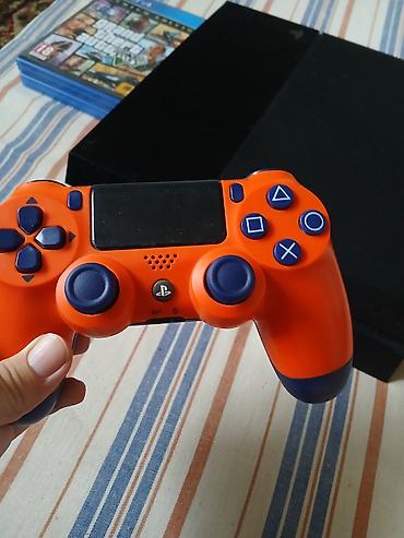 сони 4 диски: PlayStation 4 (PS4) с аксессуарами и играми В комплекте: - Консоль — 3