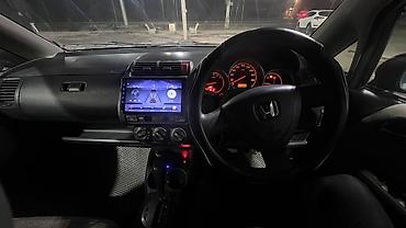 Honda: Honda Fit: 2003 г., 1.3 л, Вариатор, Бензин, Хэтчбэк — 8