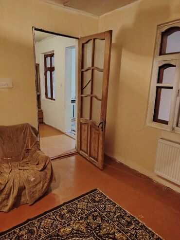 Uzunmüddətli kirayə mənzillər: Kirayə üçün sadə, mebelli mənzil. - Otaqlar: 2 ayrıca otaq və keçidli -da lalafo.az — 6 Uzunmüddətli kirayə mənzillər: Kirayə üçün sadə, mebelli mənzil. - Otaqlar: 2 ayrıca otaq və keçidli — 6