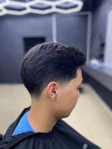 работа в кара балте для студентов: Требуется мужской мастер (барбер)