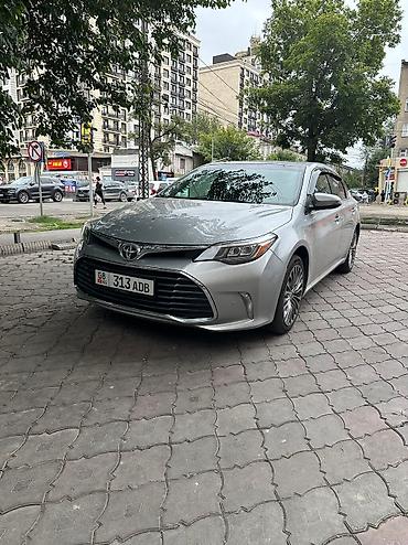 авто под выкуп: Toyota Avalon: 2017 г., 3.5 л, Автомат, Бензин, Седан — 2