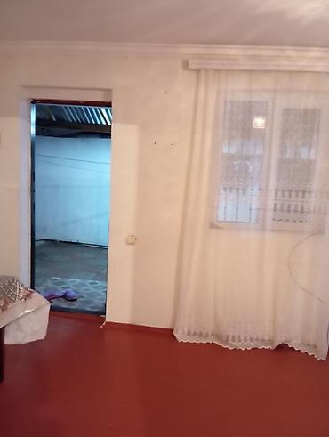 iki otaqlı evlərin kirayəsi: 45 kv. m, 2 otaqlı, Qaz, İşıq, Su — 4