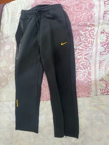 найк теч флиск: Мужские брюки, M (EU 38), Nike, Новый, цвет - Черный, Самовывоз, Платная доставка