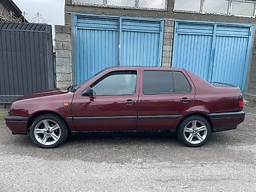 Volkswagen: Volkswagen Vento: 1992 г., Седан — 2