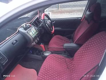 space runner: Honda Fit: 2002 г., 1.3 л, Вариатор, Бензин, Седан — 3