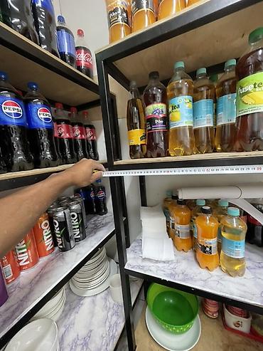 Столы промышленные: Продаю стол стул полки холодильники и морозильник связи с закрытием — 15