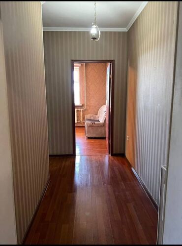 срочно сдаётся квартира маладая гвардия: 1 бөлмө, 35 кв. м, Жеке план, 4 кабат, Евроремонт