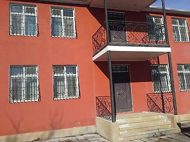 Həyət evləri və villalar: Basqal kəndində, meşə mənzərəli, 2 mərtəbə əşyalı ev .Real alıcıya — 1