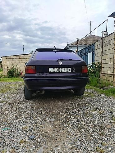 bmw f10 lip: Opel Astra: 1.6 l | 1993 il 68000 km Hetçbek — 5