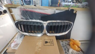 Шины и диски: Спойлер, Пластик, BMW