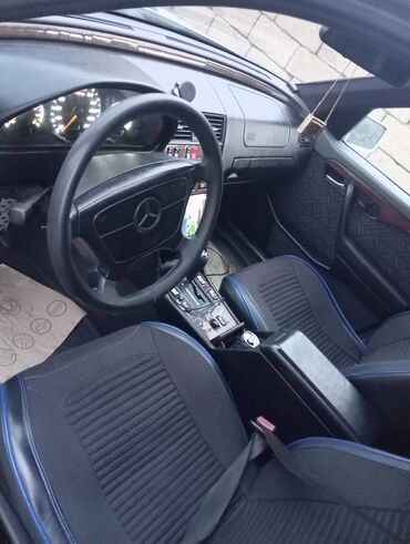 Mercedes-Benz: Mercedes-Benz C 200: 2.2 l | 1995 il Sedan — 10