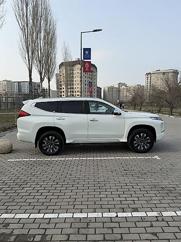 Унаа: Mitsubishi Montero Sport: 2023 г., 3 л, Автомат, Бензин, Жол тандабас — 3