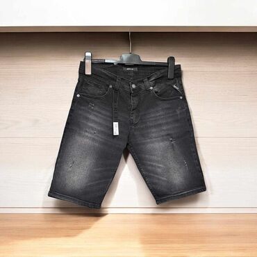 mona torbe rs: Shorts, Jeans