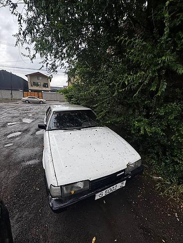 мазда 626 88: Mazda 626: 1989 г., 2 л, Механика, Бензин, Седан — 4