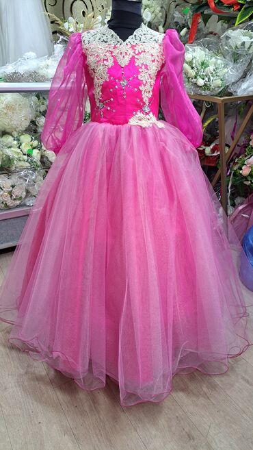 Платья: Детское платье, цвет - Белый, Новый — 1