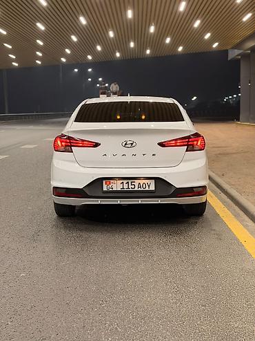 geely preface: Hyundai Avante: 2019 г., 1.6 л, Газ — 6