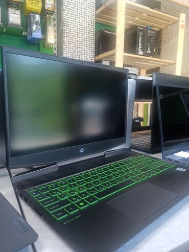 Ноутбуки и нетбуки: HP Pavilion, Intel Core i5, 8 ГБ ОЗУ, 15.6 "