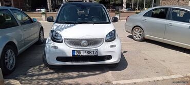 Οχήματα: Smart Fortwo: 1 l. | 2016 έ. 74000 km. Χάτσμπακ