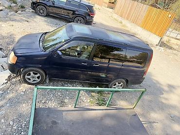 Honda Stepwgn: 1998 г., 2 л, Автомат, Бензин, Минивэн