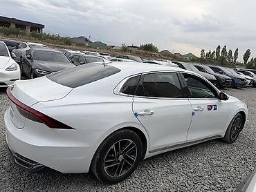 byd e1: Hyundai Grandeur: 2021 г., 0.3 л, Автомат, Газ, Хэтчбэк — 3