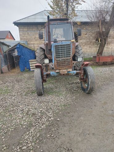 099 maşın: Traktor Belarus (MTZ) MTZ80, 1988 il, 50 at gücü, motor 0.2 l, İşlənmiş