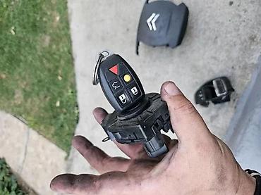 globber 4 in 1: BRAVA I KLJUC VOLVO V50 C30 | Brava i kljuc volvo v50 c30 — 1