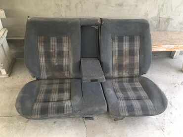 passat b3 седан: Заднее сиденье, Ткань, текстиль, Volkswagen 1996 г., Б/у, Оригинал, Германия